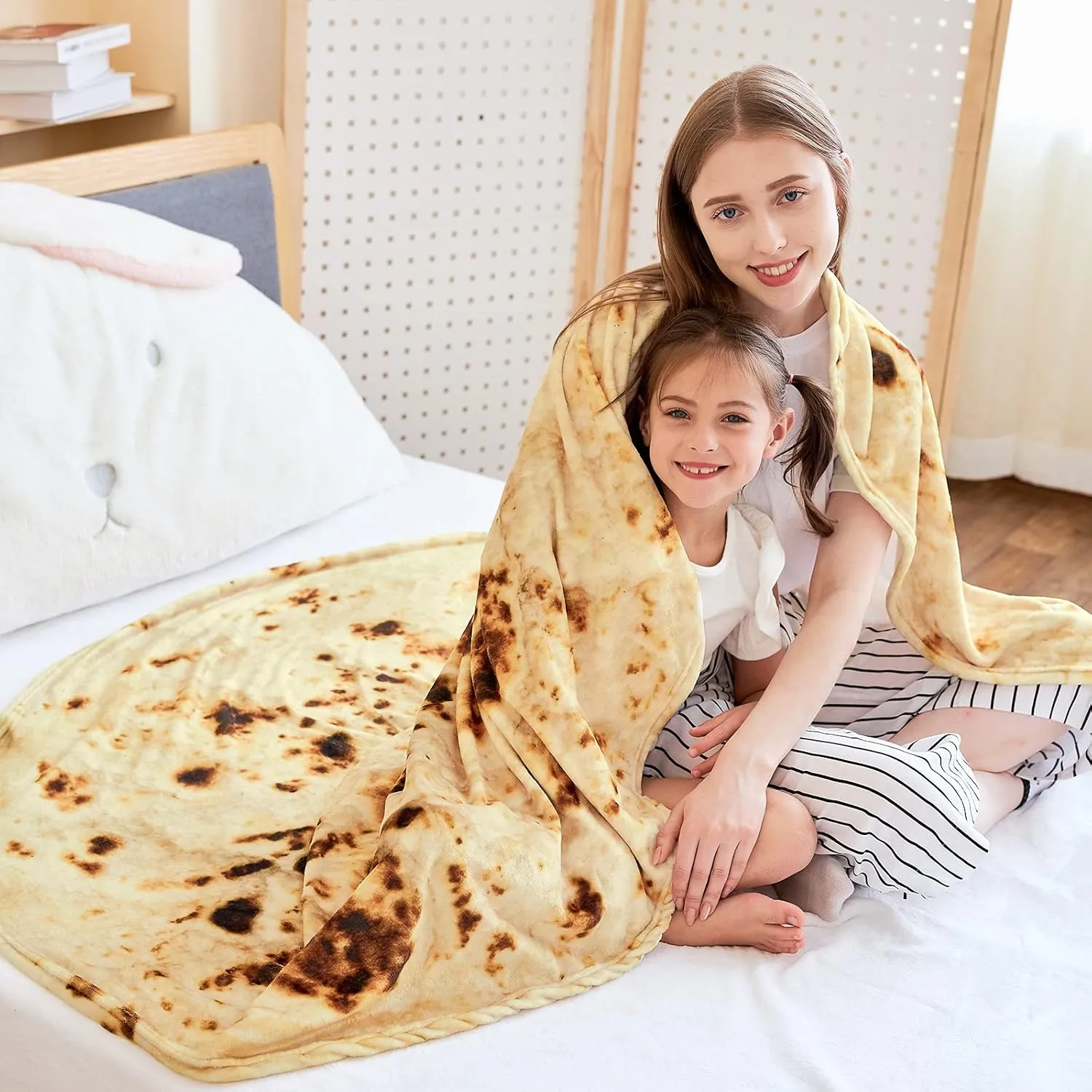 Tortilla Blanket – giant round tortilla print
